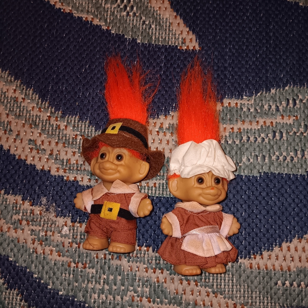 Thanksgiving troll dolls set